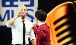 乐嘉爆料喝酒视频,揭秘娱乐圈不为人知的饮酒文化